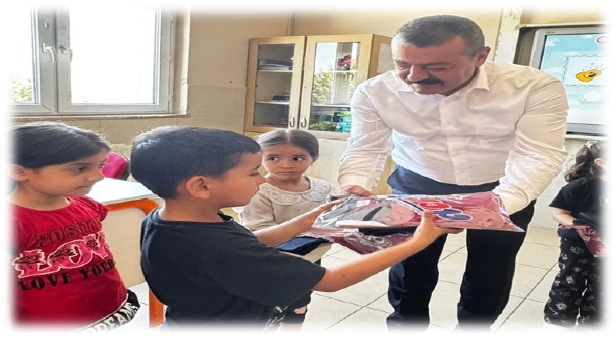 Yarbaşı Belediyesi’nden Öğrencilere Ücretsiz Okul Üniforması Desteği